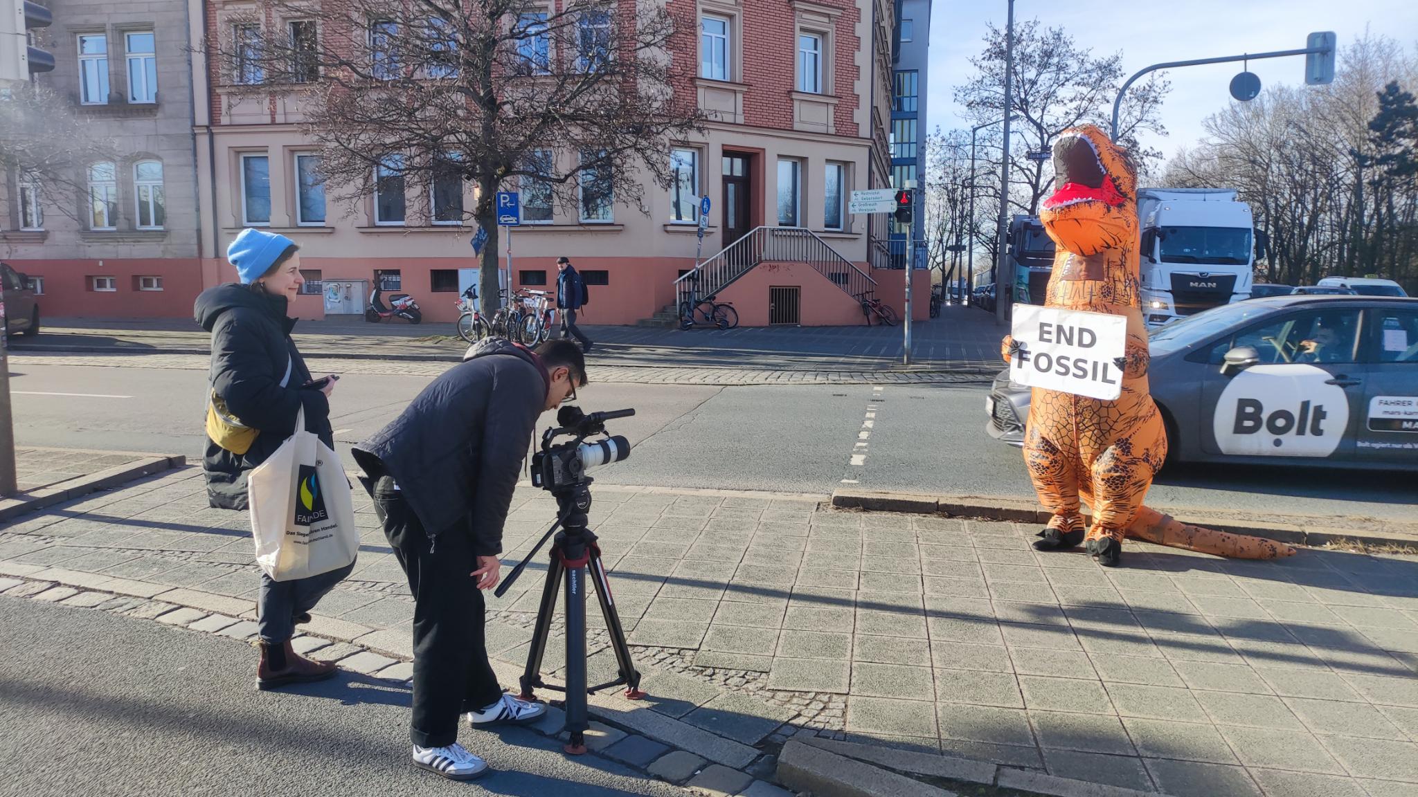 Nötig oder Nötigung?